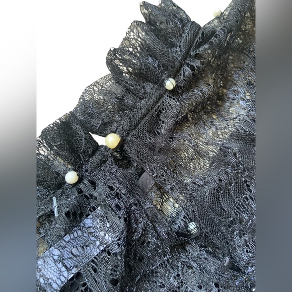 LIM Style Elegant Lace Overlay Dress - Medium - Picture 11 of 11